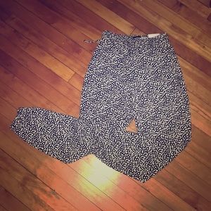 NWT XXS dressy joggers!